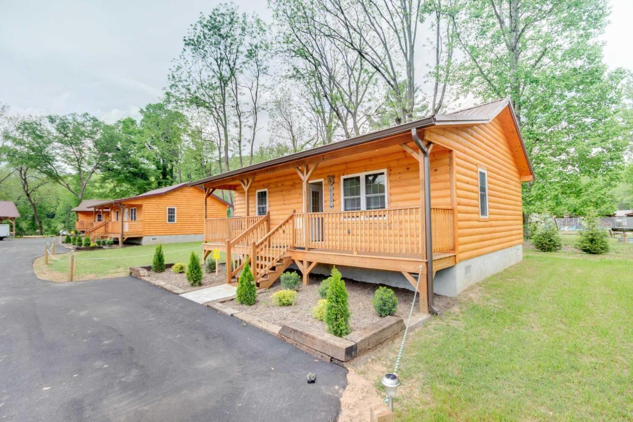 Bears Den Cabin With Porch About 5 Mi To Bryson City! Esterno foto